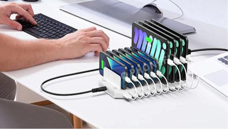 Station de chargement à 12 ports USB - avec séparateurs ajustables
