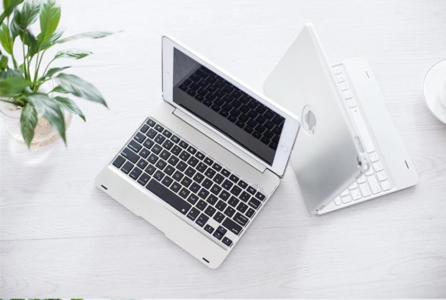 Étui pour iPad Air 9.7 avec clavier bluetooth intégré